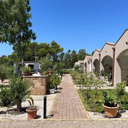 ゲストハウス Domoemare シニスコーラ