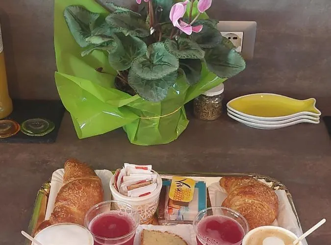 Guest house Domoemare